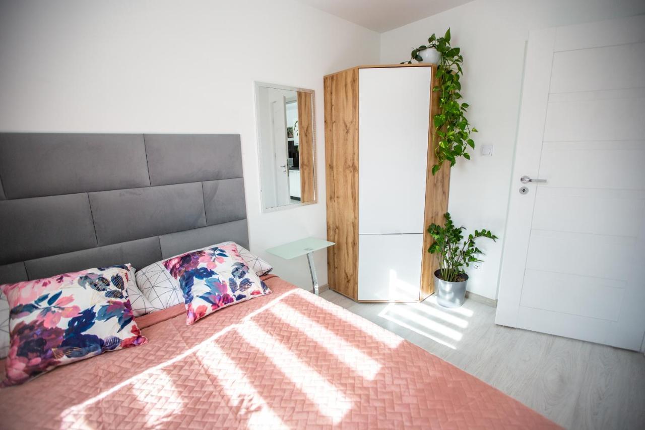 Wlodarska 4A Lux Premium Cracóvia Exterior foto